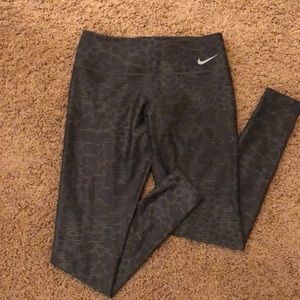 Nike grey/silver cheetah print athletic leggings